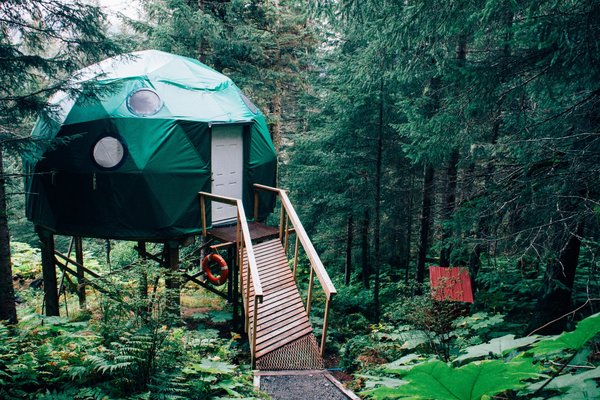Locations insolites: quand le logement devient aventure
